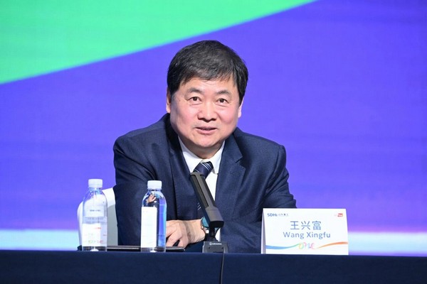 afc7ac17b638420296ff574cc073dbb2